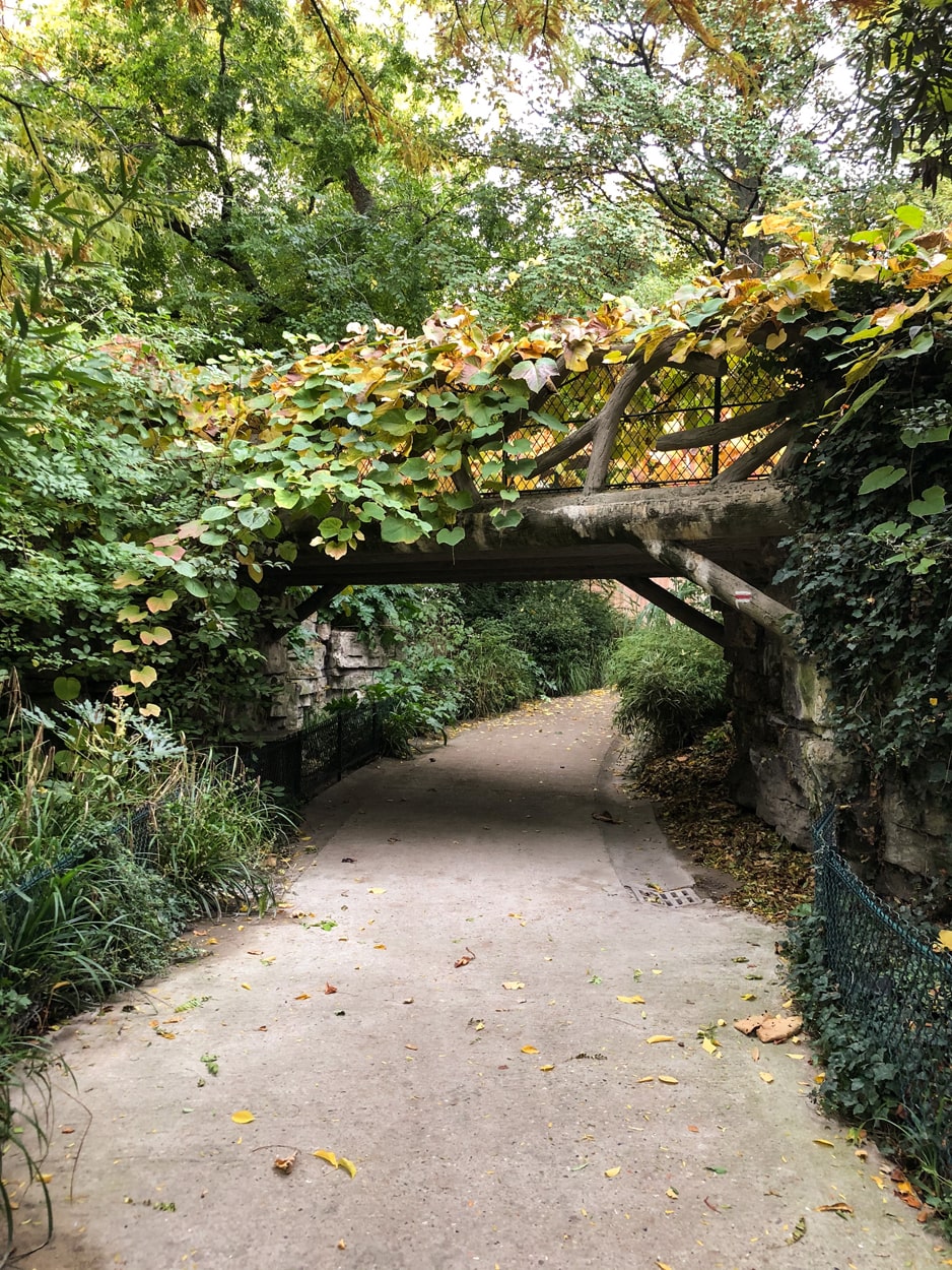 Jardin de la Nouvelle-France, a Hidden Peace Haven along the Champs-Élysées